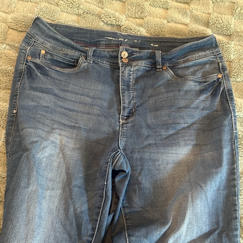 Size 18 wallflower skinny jeans - Picture 2 of 7
